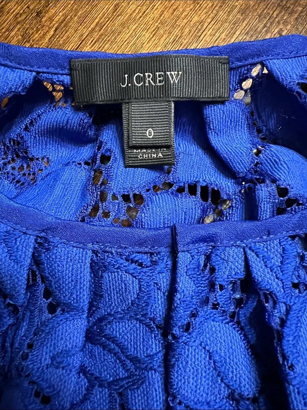 J. Crew Royal Blue Lace Shell Top Size 0 Floral Keyhole Blouse